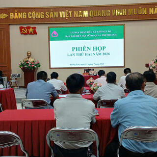 <a href="/tin-tuc-su-kien/thong-tin-kinh-te" title="Thông tin Chính trị - Kinh tế" rel="dofollow">Chính trị - Kinh tế</a>