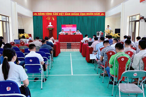 XÃ KHỔNG LÀO SƠ KẾT 6 THÁNG ĐẦU NĂM THỰC HIỆN CÁC NGHỊ QUYẾT CỦA TRUNG ƯƠNG, TỈNH ỦY