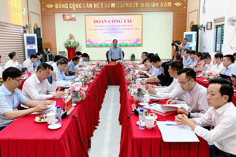 CHỦ TỊCH UBND TỈNH LÀM VIỆC VỚI CÁC XÃ: KHỔNG LÀO, PHONG THỔ, DÀO SAN VÀ SÌ LỞ LẦU