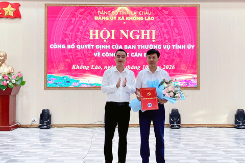 ĐẢNG ỦY XÃ KHỔNG LÀO CÔNG BỐ QUYẾT ĐỊNH CỦA BTV TỈNH ỦY VỀ CÔNG TÁC CÁN BỘ
